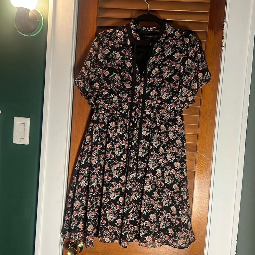 Floral, Flowy, Ruffle Sleeve Dress